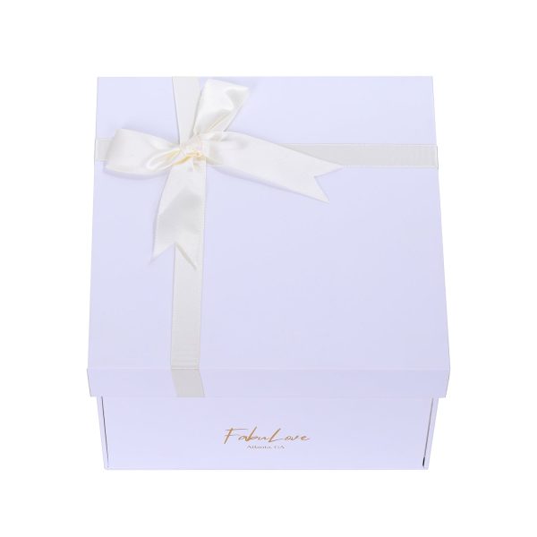 IMG_0099.jpg Custom Eternal Rose Bouquet Box