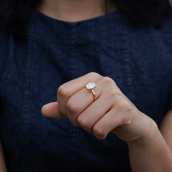 pear-gold-1.jpg Vienna Ring